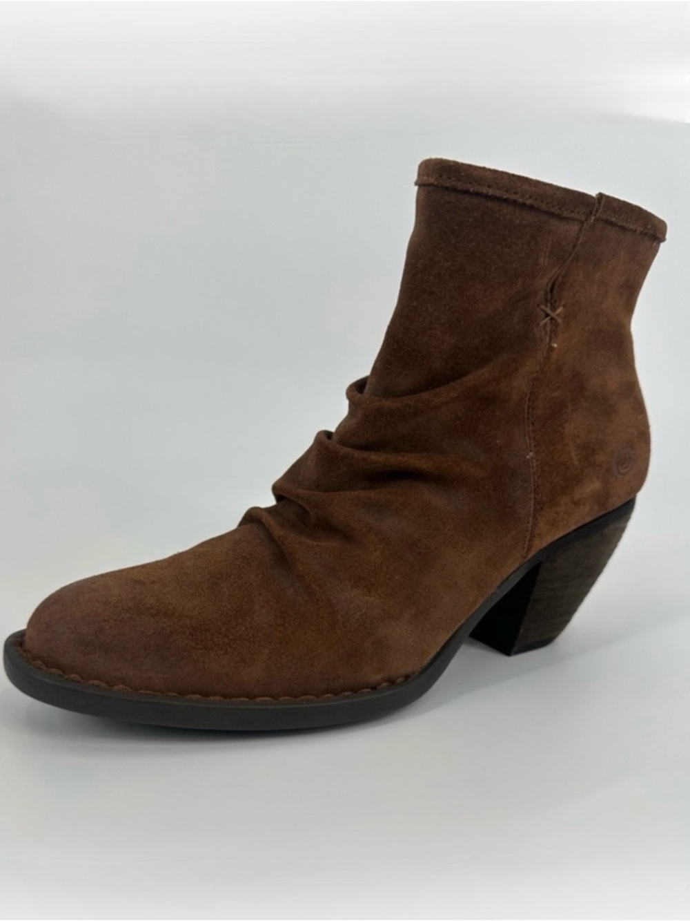 BORN Aire Side Zip Heeled Ankle Boots Bootie Ruched Suede,‎ Brown, Size 8, NWT